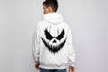 ابتسامة كابوسية